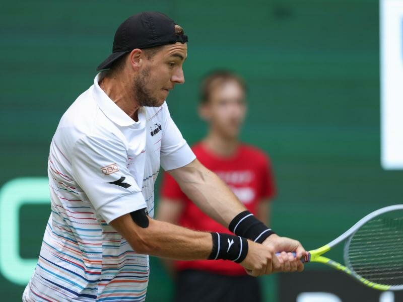 Hat das Achtelfinale beim Rasen-Turnier in Halle verpasst: Jan-Lennard Struff. Foto: Friso Gentsch/dpa