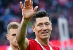 Steht oben auf der Einkaufsliste des FC Barcelona: Robert Lewandowski. Foto: Sven Hoppe/dpa