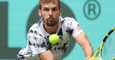 Verpasste in Halle das Halbfinale: Oscar Otte. Foto: Friso Gentsch/dpa