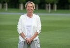 Steht mit den DFB-Frauen vor einer schwierigen EM: Bundestrainerin Martina Voss-Tecklenburg. Foto: Boris Roessler/dpa
