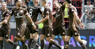 Der FC St. Pauli startete mit einem Heimsieg in die neue Saison. Foto: Michael Schwartz/dpa