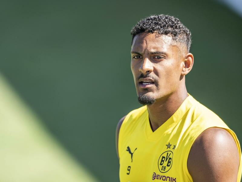 Muss das BVB-Trainingslager verlassen: Neuzugang Sébastien Haller. Foto: David Inderlied/dpa