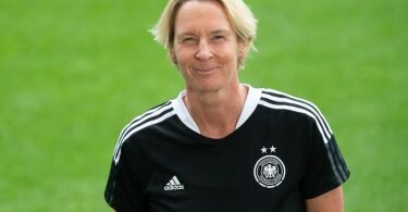 Abschlusstraining vor dem Viertelfinale gegen Österreich mit Bundestrainerin Martina Voss-Tecklenburg. Foto: Sebastian Gollnow/dpa