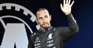 Fährt am Wochenende sein 300. Rennen: Lewis Hamilton vom Team Mercedes. Foto: Christian Bruna/Pool'EPA/AP/dpa/Archivbild