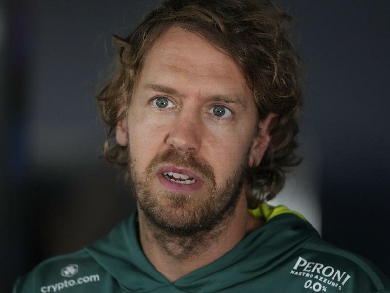 Will seine Karriere fortsetzen: Sebastian Vettel vom Team Aston Martin. Foto: Matthias Schrader/AP/dpa/Archivbild