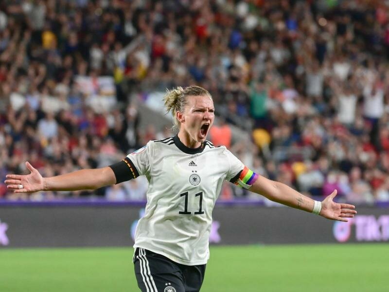 Hat schon vier Tore in dieser EM&nbsp;geschossen: Deutschlands Kapitänin Alexandra Popp. Foto: Sebastian Gollnow/dpa
