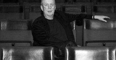 Unerwartet verstorben: Dirigent Stefan Soltesz brach bei einer Vorstellung zusammen - und starb. Foto: David-Wolfgang Ebener/dpa