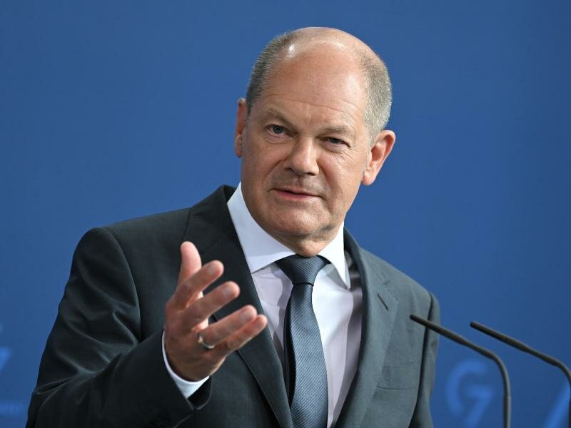 Bundeskanzler Scholz freut sich sehr über den Einzug der DFB-Frauen ins EM-Finale. Foto: Britta Pedersen/dpa