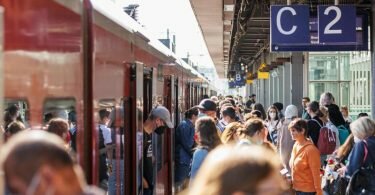 Das vergünstigte Ticket für den Nah- und Regionalverkehr haben Millionen Menschen in Deutschland genutzt. Foto: Michael Matthey/dpa