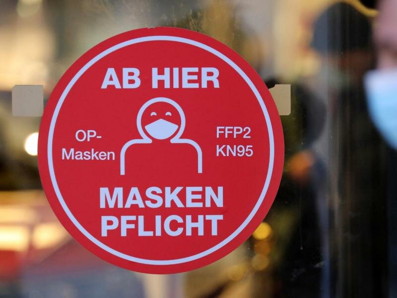 Der Entwurf für das neue Infektionsschutzgesetz beinhaltet, dass die Bundesländer wieder Maskenpflichten verhängen dürfen. Foto: Bernd Wüstneck/dpa-Zentralbild/dpa