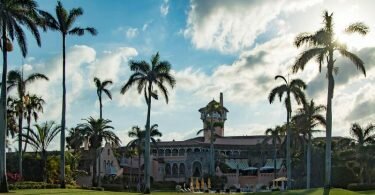 Am Montag hatte das FBI Trumps Anwesen Mar-a-Lago durchsucht. Foto: Allen Eyestone/Palm Beach Post via ZUMA Wire/dpa