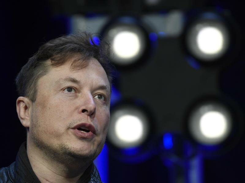 Star-Unternehmer Elon Musk hat Tesla-Papiere im Wert von 6,9 Milliarden US-Dollar - rund 6,8 Milliarden Euro - losgeschlagen. Foto: Susan Walsh/AP/dpa