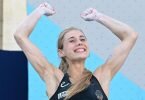 Hannah Meul gewinnt Silber im Bouldern. Foto: Angelika Warmuth/dpa
