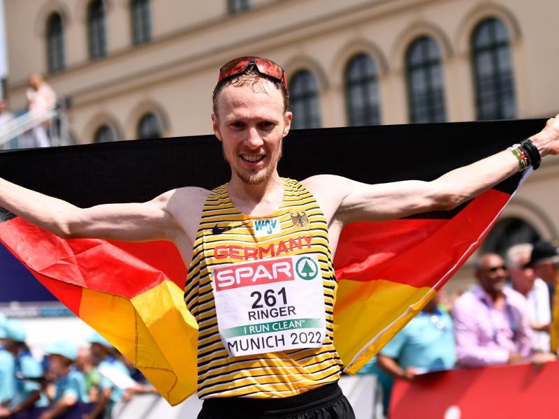 Holte Marathon-Gold in München: Richard Ringer. Foto: Marius Becker/dpa