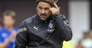 Gladbachs Trainer Daniel Farke hat surreale Erinerungen an seiner Intermezzo in Russland. Foto: Marco Steinbrenner/dpa