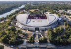 Blick auf die Red Bull Arena Leipzig. Foto: Jan Woitas/dpa