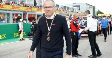 Formel-1-Chef Stefano Domenicali glaubt nicht an eine Formel-1-Pilotin in naher Zukunft. Foto: Hasan Bratic/dpa