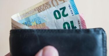 Die Bundesregierung arbeitet an einem weiteren Entlastungspaket für die Bürger. Foto: picture alliance / Lino Mirgeler/dpa