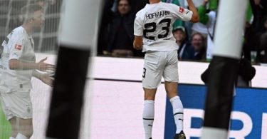 Gladbachs Jonas Hofmann traf beim 3:0-Sieg gegen RB Leipzig doppelt. Foto: Federico Gambarini/dpa