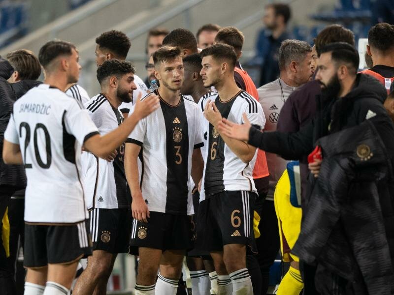 Die U21-Auswahl unterlag Frankreich mit 0:1. Foto: Hendrik Schmidt/dpa