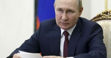 Russlands Präsident Wladimir Putin setzt sich dem Völkerrecht entgegen. Foto: Gavriil Grigorov/Pool Sputnik Kremlin/AP/dpa